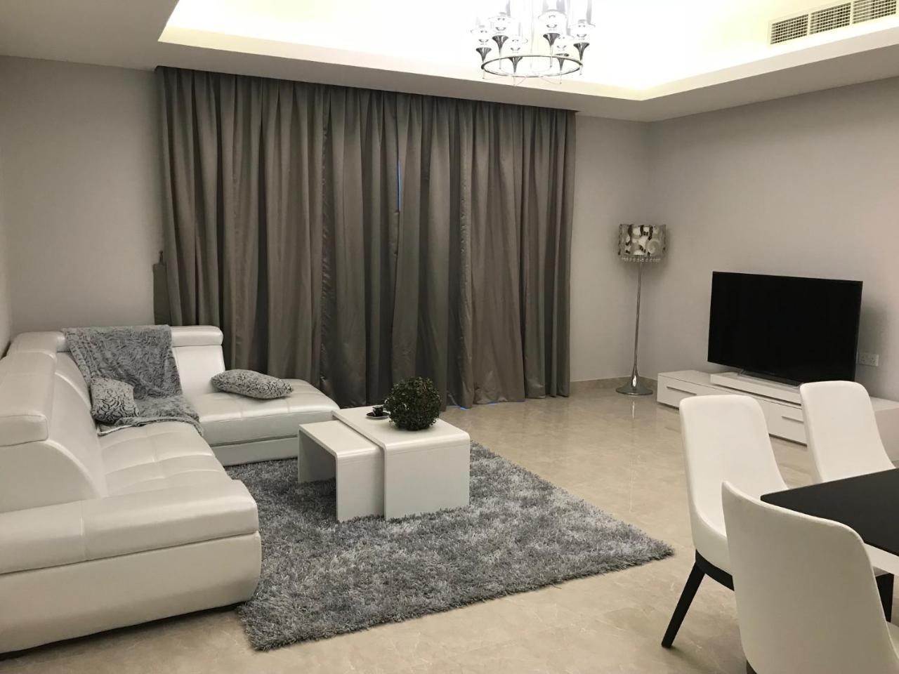 Al Manzil Residence Hidd2 Manamah Buitenkant foto